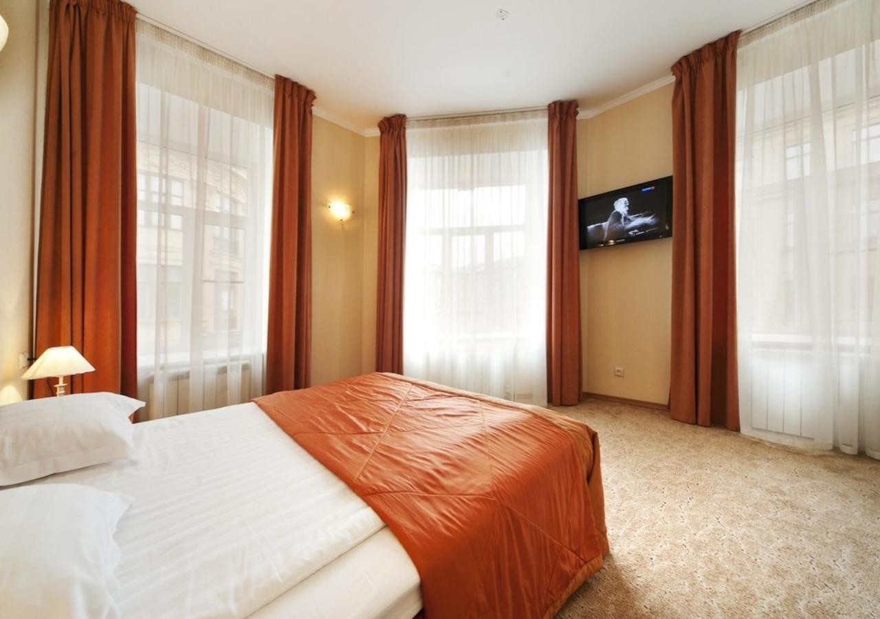 מלון סנט פטרסבורג Solo Na Bolshom Prospekte מראה חיצוני תמונה